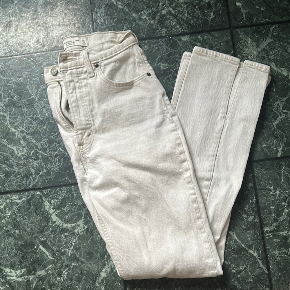 Abercrombie & Fitch 90s Straight Leg Denim